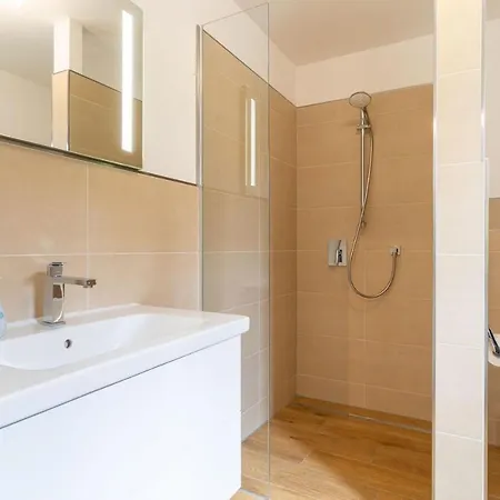 Kattrepel Kattstern Apartmán *